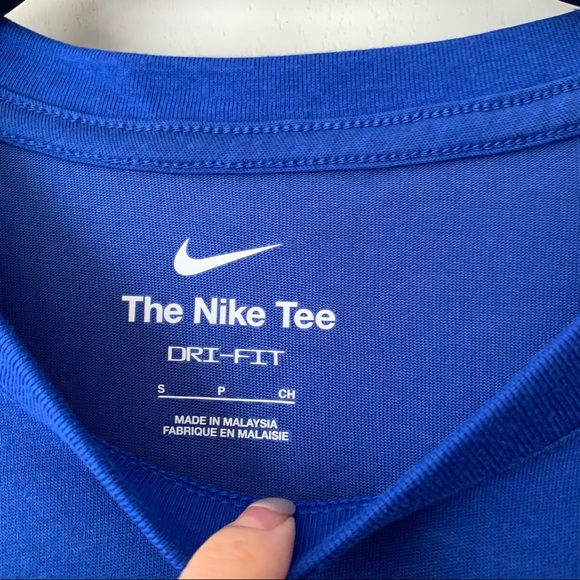 NWT Mens Nike Dri-Fit The Nike Tee - Picture 3 of 6